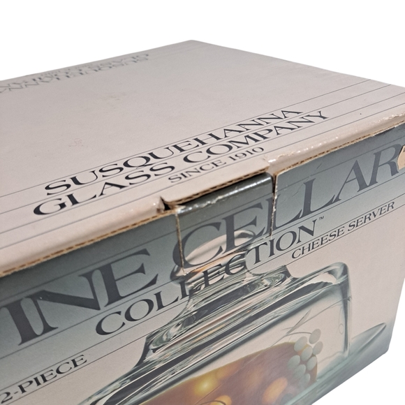 Vintage Susquehanna Etched Glass Cheese Server With Original Box Hand Carved - Picture 14 of 15